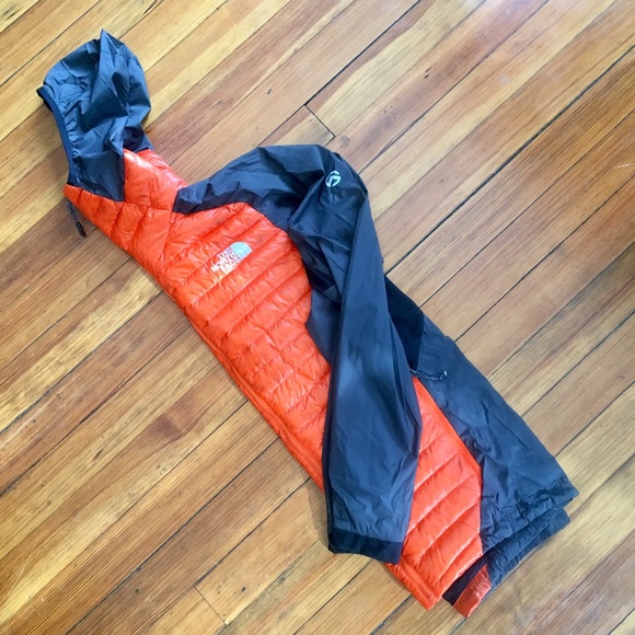 M The North Face Summit Series Verto Micro Hoodie - Picture 5 of 8
